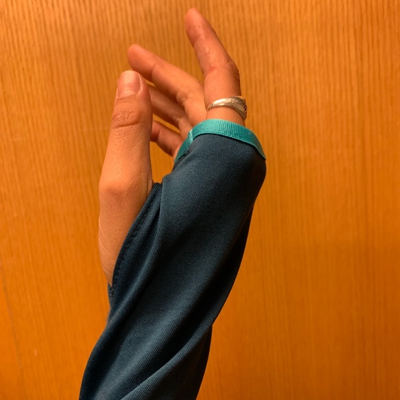 Nike running long sleeve - Picture 3 of 4